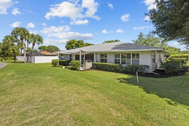 Situated on the 16th & 17th holes of Lakeview Executive Golf on Lakeview Golf Club in Florida - for sale on GolfHomes.com, golf home, golf lot