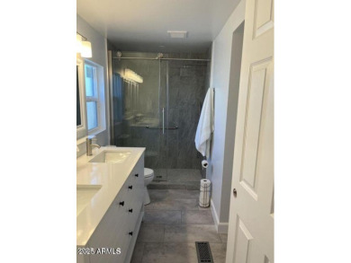 Beautifully remodeled home in the fabulous community of Sun on Sun Lakes Country Club in Arizona - for sale on GolfHomes.com, golf home, golf lot