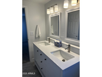 Beautifully remodeled home in the fabulous community of Sun on Sun Lakes Country Club in Arizona - for sale on GolfHomes.com, golf home, golf lot