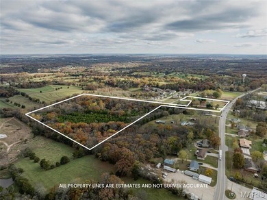 Located near the scenic Franklin County Country Club golf course on Franklin County Country Club  in Missouri - for sale on GolfHomes.com, golf home, golf lot