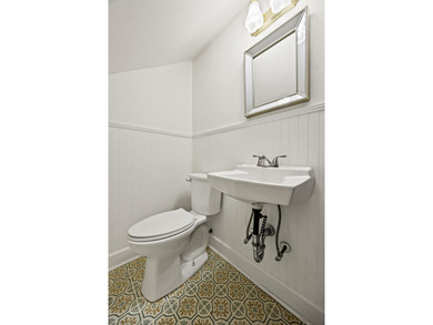 Nestled in the historic Fairway neighborhood, this inviting Cape on Idle Hour Country Club in Kentucky - for sale on GolfHomes.com, golf home, golf lot