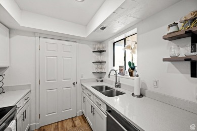 *PRICE REDUCTION* on this beautiful, updated 3 bedroom, 2 bath on River Oaks Golf Course in Utah - for sale on GolfHomes.com, golf home, golf lot