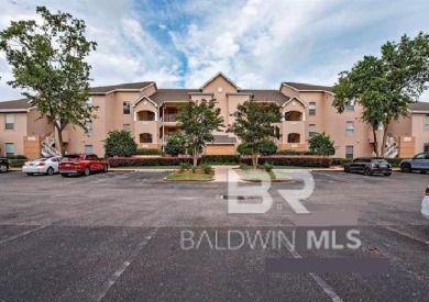Motivated Seller! This spacious 2BR/2BA ground-floor condo on Craft Farms - Cypress Bend in Alabama - for sale on GolfHomes.com, golf home, golf lot