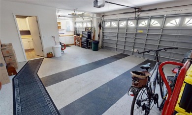 **PLEASE ENJOY THE 3D INTERACTIVE VIRTUAL TOUR ASSOCIATED WITH on Kings Gate Golf Club in Florida - for sale on GolfHomes.com, golf home, golf lot