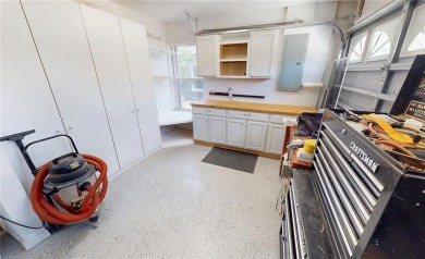 **PLEASE ENJOY THE 3D INTERACTIVE VIRTUAL TOUR ASSOCIATED WITH on Kings Gate Golf Club in Florida - for sale on GolfHomes.com, golf home, golf lot