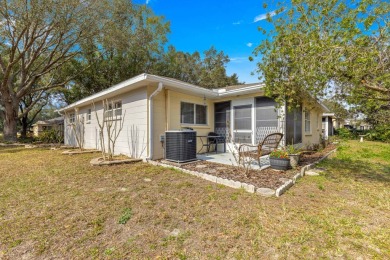 Welcome to this charming 2-bedroom, 2-bathroom end unit in the on On Top of the World Golf Course in Florida - for sale on GolfHomes.com, golf home, golf lot