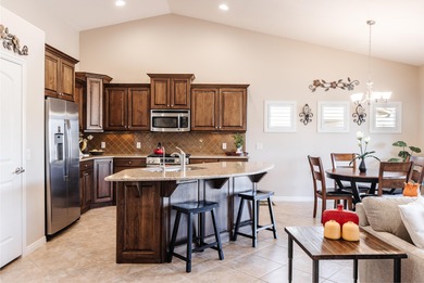 This 2 bedroom 2 bath gem in Sun River's 55+ community blends on Sunriver Golf Club in Utah - for sale on GolfHomes.com, golf home, golf lot