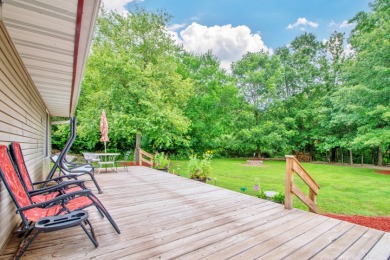 Cozy Cabin Nestled Among Wooded Setting on Oak Run Golf Course in Illinois - for sale on GolfHomes.com, golf home, golf lot