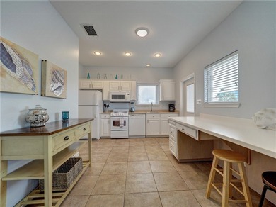 BEAUTIFUL VIEWS OF THE BAY AND SUNSETS!!! A spacious beach house on Palmilla Beach Golf Club in Texas - for sale on GolfHomes.com, golf home, golf lot