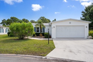 Don't miss the best deal ever in Savanna Club. Here we have on Savanna Golf Club in Florida - for sale on GolfHomes.com, golf home, golf lot