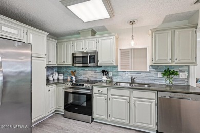 Woodlake at Eagle Harbor community. Well-maintained 4-bedroom on Eagle Harbor Golf Club in Florida - for sale on GolfHomes.com, golf home, golf lot