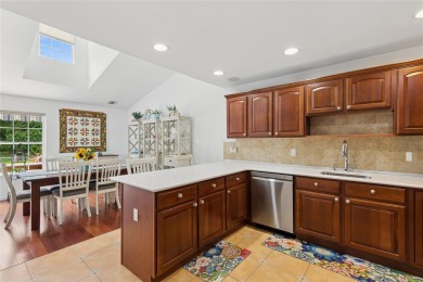 Welcome to 32 Summerfield Lane North, a sunlit and spacious on Long Island National Golf Club in New York - for sale on GolfHomes.com, golf home, golf lot