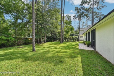 Woodlake at Eagle Harbor community. Well-maintained 4-bedroom on Eagle Harbor Golf Club in Florida - for sale on GolfHomes.com, golf home, golf lot