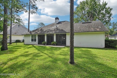 Woodlake at Eagle Harbor community. Well-maintained 4-bedroom on Eagle Harbor Golf Club in Florida - for sale on GolfHomes.com, golf home, golf lot
