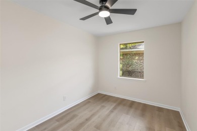 Beautifully updated home offering modern finishes, fresh on Querbes Park Golf Course in Louisiana - for sale on GolfHomes.com, golf home, golf lot