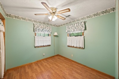 Nice home in desirable Star Point Village, just 1 mile from Star on Dale Hollow Golf Course in Tennessee - for sale on GolfHomes.com, golf home, golf lot