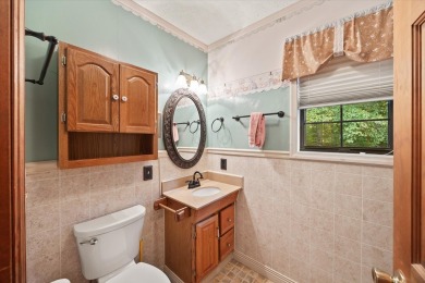 Nice home in desirable Star Point Village, just 1 mile from Star on Dale Hollow Golf Course in Tennessee - for sale on GolfHomes.com, golf home, golf lot