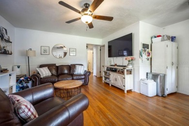 Under contract-accepting backup offers. The heart of College on Dubsdread Golf Course in Florida - for sale on GolfHomes.com, golf home, golf lot