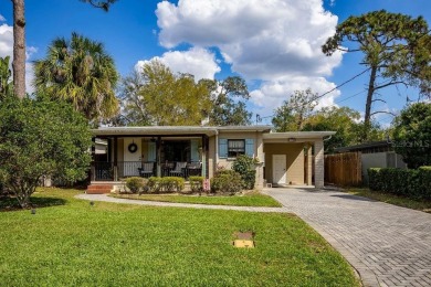Under contract-accepting backup offers. The heart of College on Dubsdread Golf Course in Florida - for sale on GolfHomes.com, golf home, golf lot