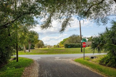 Under contract-accepting backup offers. The heart of College on Dubsdread Golf Course in Florida - for sale on GolfHomes.com, golf home, golf lot