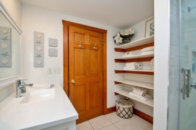 Neat As A Pin Lakefront Home on Oak Run Golf Course in Illinois - for sale on GolfHomes.com, golf home, golf lot