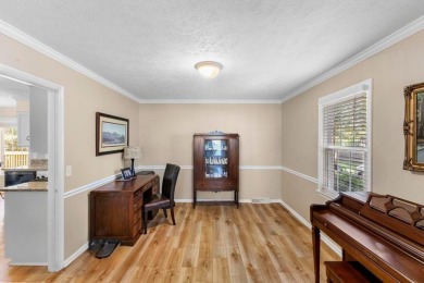 Welcome to 122 Englewood Rd, a beautifully maintained 4-bedroom on Houndslake Country Club in South Carolina - for sale on GolfHomes.com, golf home, golf lot