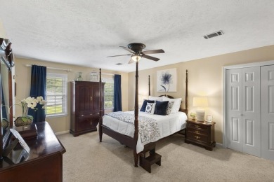 Welcome to 122 Englewood Rd, a beautifully maintained 4-bedroom on Houndslake Country Club in South Carolina - for sale on GolfHomes.com, golf home, golf lot