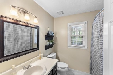 Welcome to 122 Englewood Rd, a beautifully maintained 4-bedroom on Houndslake Country Club in South Carolina - for sale on GolfHomes.com, golf home, golf lot