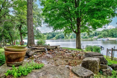 Neat As A Pin Lakefront Home on Oak Run Golf Course in Illinois - for sale on GolfHomes.com, golf home, golf lot