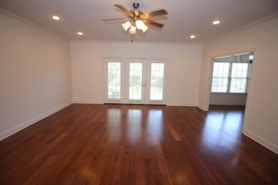 FRESH PAINT throughout! NEW APPLIANCES! MOVE-IN READY! Beautiful on Laurel Country Club in Mississippi - for sale on GolfHomes.com, golf home, golf lot
