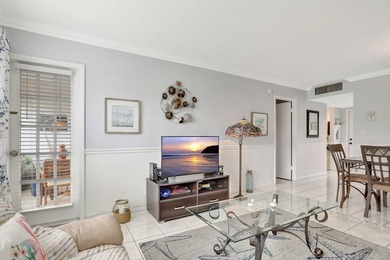 COZY 1 BEDROOM 1 BATHROOM CONDO COMPLETELY FURNISHED TURN KEY on Lauderhill Golf Course in Florida - for sale on GolfHomes.com, golf home, golf lot