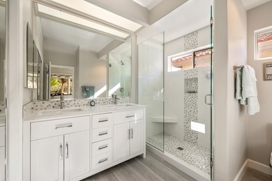 55+ Sun City Palm Desert. Del Webb's 'Best Bang for your Buck' on Mountain Vista Golf Course At Sun City Palm Desert in California - for sale on GolfHomes.com, golf home, golf lot