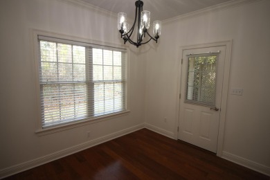 FRESH PAINT throughout! NEW APPLIANCES! MOVE-IN READY! Beautiful on Laurel Country Club in Mississippi - for sale on GolfHomes.com, golf home, golf lot