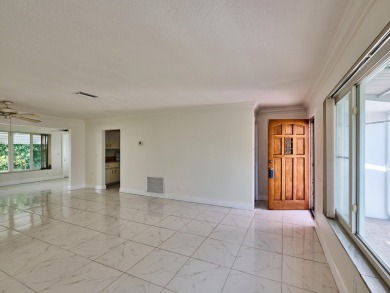 *Impact Windows**Bright & Airy**55 Plus Community*--Welcome to on Leisureville Community Association in Florida - for sale on GolfHomes.com, golf home, golf lot