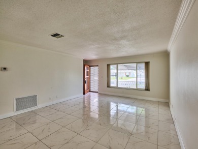 *Impact Windows**Bright & Airy**55 Plus Community*--Welcome to on Leisureville Community Association in Florida - for sale on GolfHomes.com, golf home, golf lot