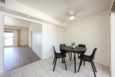 Mid-Century 2BR/1BA townhome in the heart of Sun City on Sun City Lakes West and East in Arizona - for sale on GolfHomes.com, golf home, golf lot