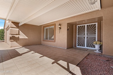 Welcome to easy living in the heart of Sun City. Step inside to on PalmBrook Country Club in Arizona - for sale on GolfHomes.com, golf home, golf lot