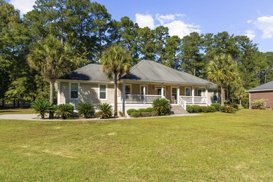Beautiful Custom Home on Nearly Half an Acre - Golf Course on Santee National Golf Course in South Carolina - for sale on GolfHomes.com, golf home, golf lot