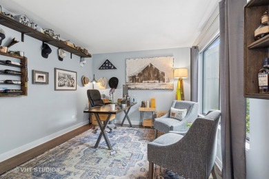 Welcome to this beautifully updated townhome in sought-after on Pine Meadow Golf Club in Illinois - for sale on GolfHomes.com, golf home, golf lot
