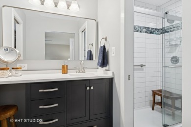 Welcome to this beautifully updated townhome in sought-after on Pine Meadow Golf Club in Illinois - for sale on GolfHomes.com, golf home, golf lot