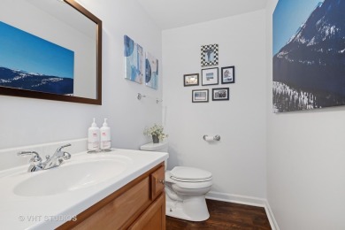 Welcome to this beautifully updated townhome in sought-after on Pine Meadow Golf Club in Illinois - for sale on GolfHomes.com, golf home, golf lot