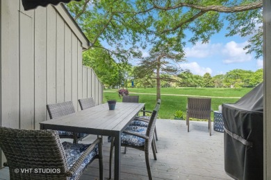 Welcome to this beautifully updated townhome in sought-after on Pine Meadow Golf Club in Illinois - for sale on GolfHomes.com, golf home, golf lot