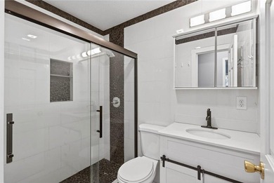 Great opportunity Multi-level house with rooms for everyone! 5 on Manitou Ridge Golf Course in Minnesota - for sale on GolfHomes.com, golf home, golf lot