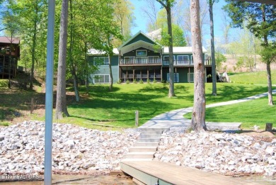 Beautiful lakefront basement/ranch home with plenty of space on The Greens at Deerfield in Tennessee - for sale on GolfHomes.com, golf home, golf lot