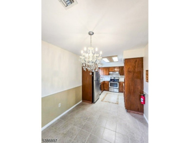 Welcome to this beautifully updated 2-bedroom, 2-bath condo with on Rossmoor Golf Club in New Jersey - for sale on GolfHomes.com, golf home, golf lot