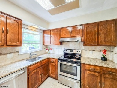 Welcome to this beautifully updated 2-bedroom, 2-bath condo with on Rossmoor Golf Club in New Jersey - for sale on GolfHomes.com, golf home, golf lot