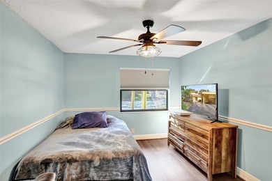 This is such a great 2/2 Townhome.  Wide open feel with high on  in Florida - for sale on GolfHomes.com, golf home, golf lot