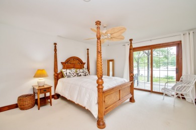 Neat As A Pin Lakefront Home on Oak Run Golf Course in Illinois - for sale on GolfHomes.com, golf home, golf lot
