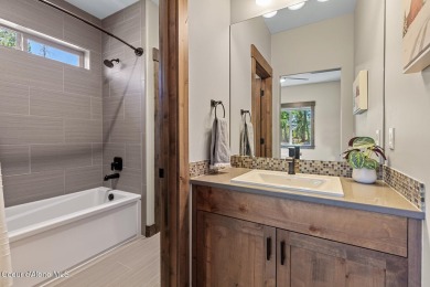 Welcome to this stunning 4 bedroom, 3 bathroom home located in on Hayden Lake Country Club in Idaho - for sale on GolfHomes.com, golf home, golf lot