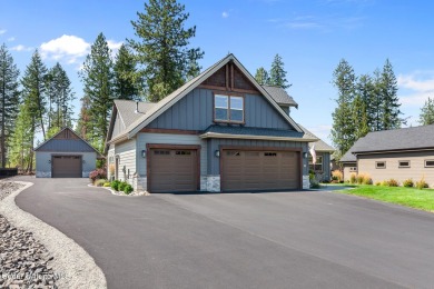 Welcome to this stunning 4 bedroom, 3 bathroom home located in on Hayden Lake Country Club in Idaho - for sale on GolfHomes.com, golf home, golf lot